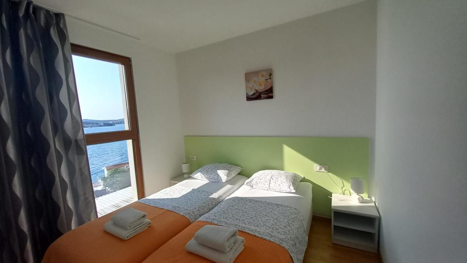 Apartments Jelena Ražanj Extérieur photo