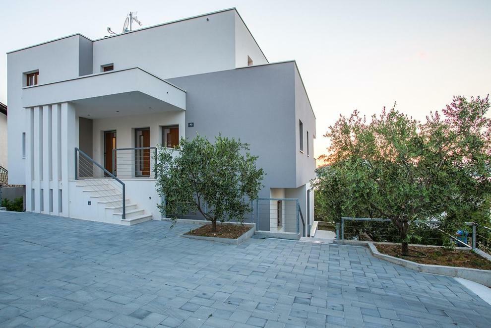 Apartments Jelena Ražanj Extérieur photo