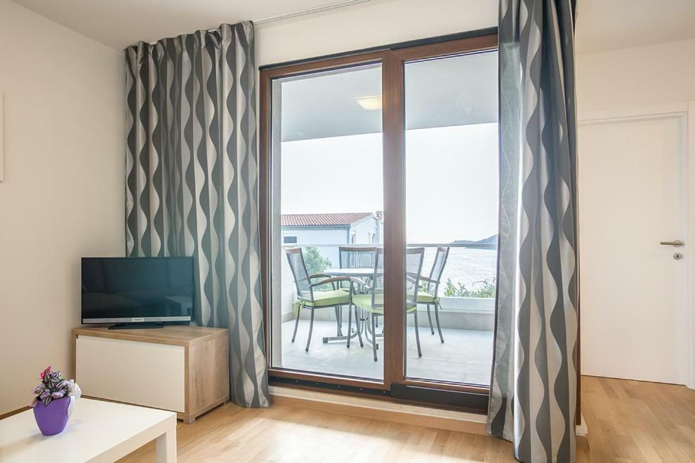 Apartments Jelena Ražanj Extérieur photo